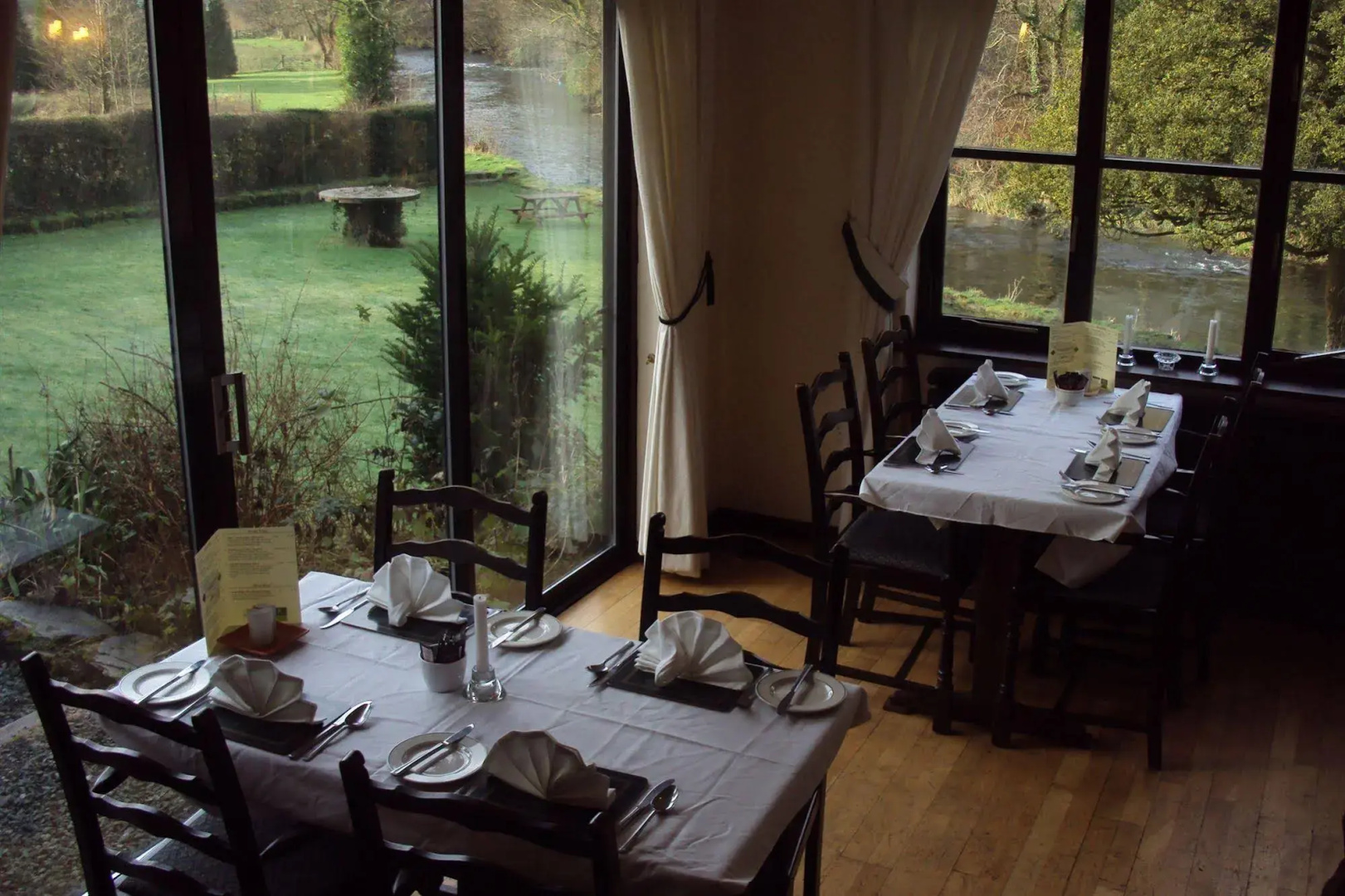 Dolbrodmaeth Riverside B&B