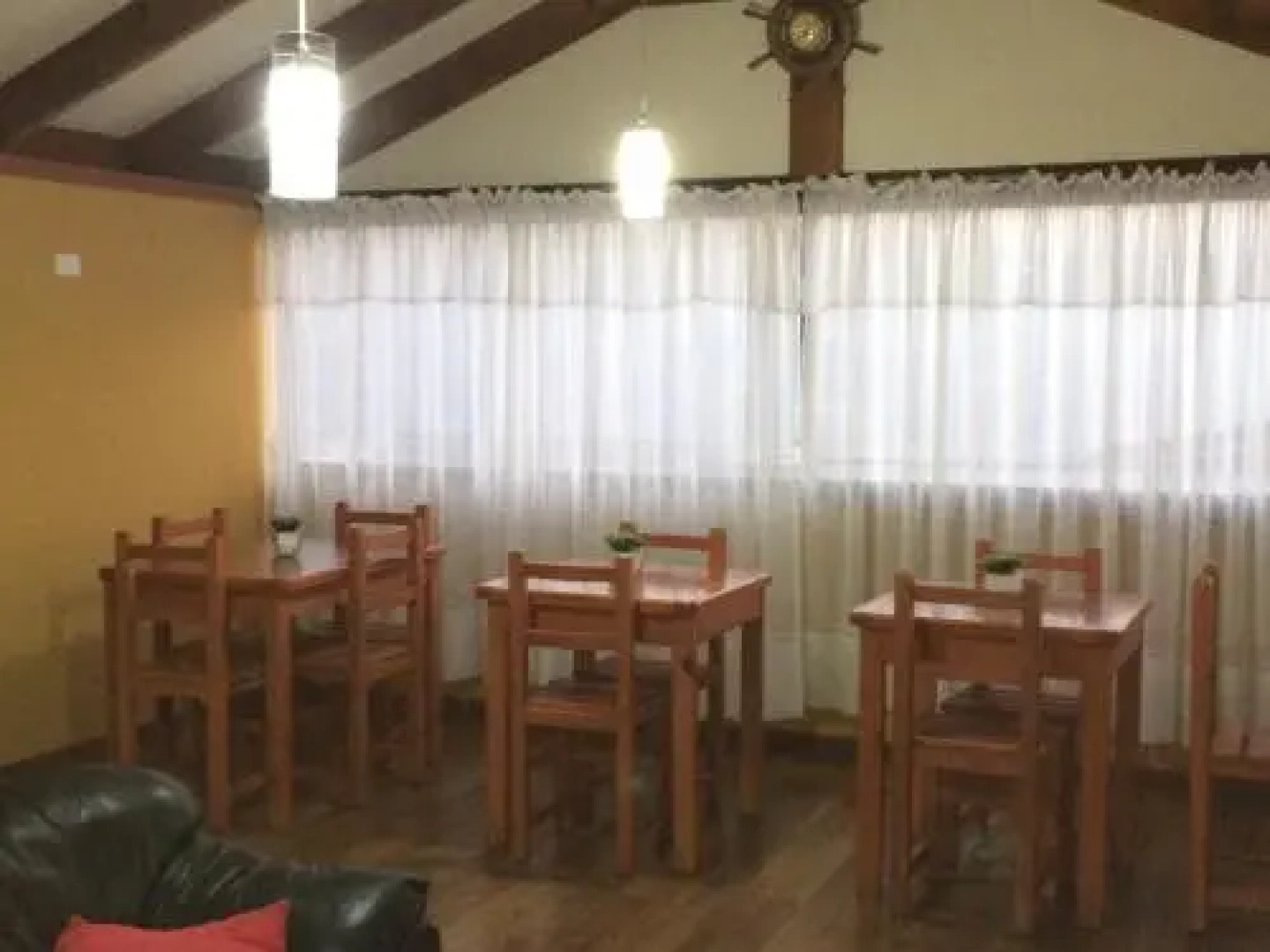 Hostal Juanita Lazo B & B