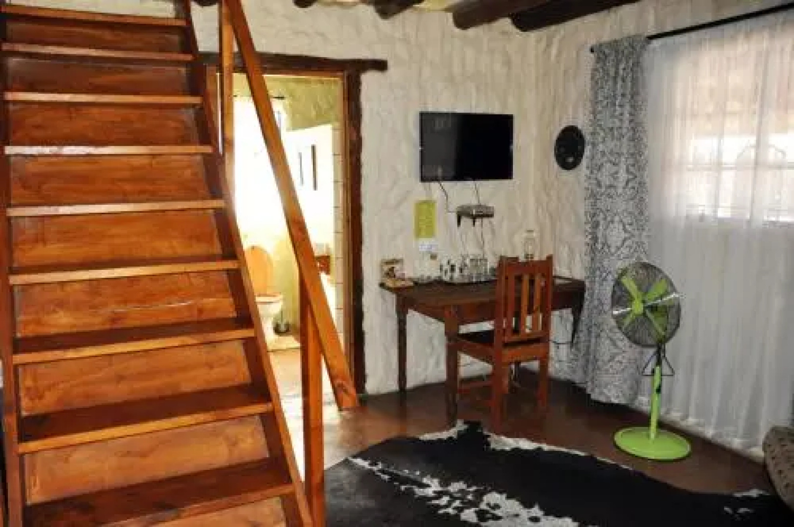 Blou Windpomp Guest Lodge