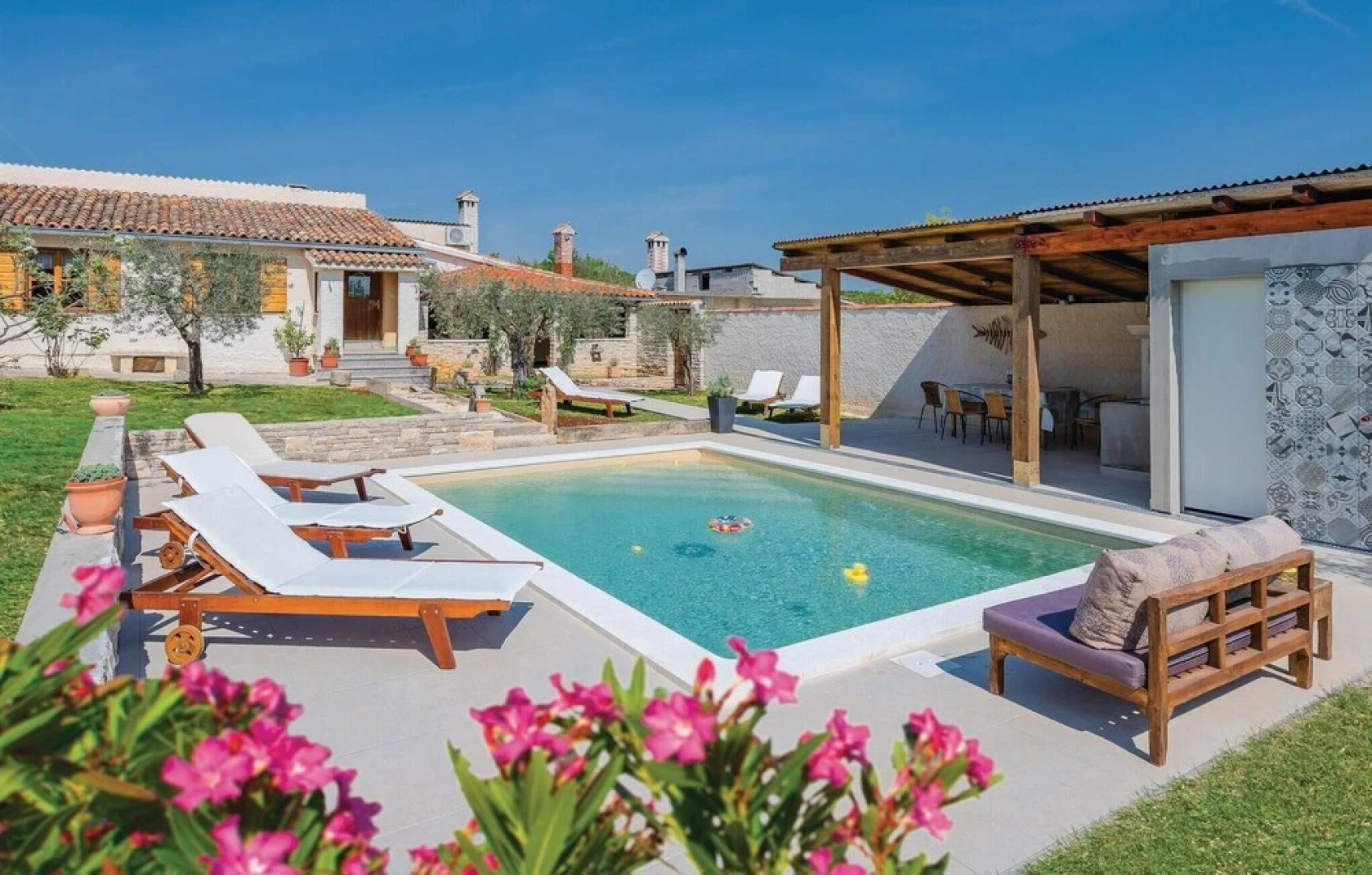 Beautiful Home in Krnica With Wifi and 3 Bedrooms