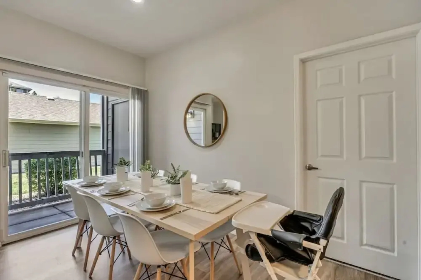 Ground Floor King Beds Pool Gym - Near Hill AFB