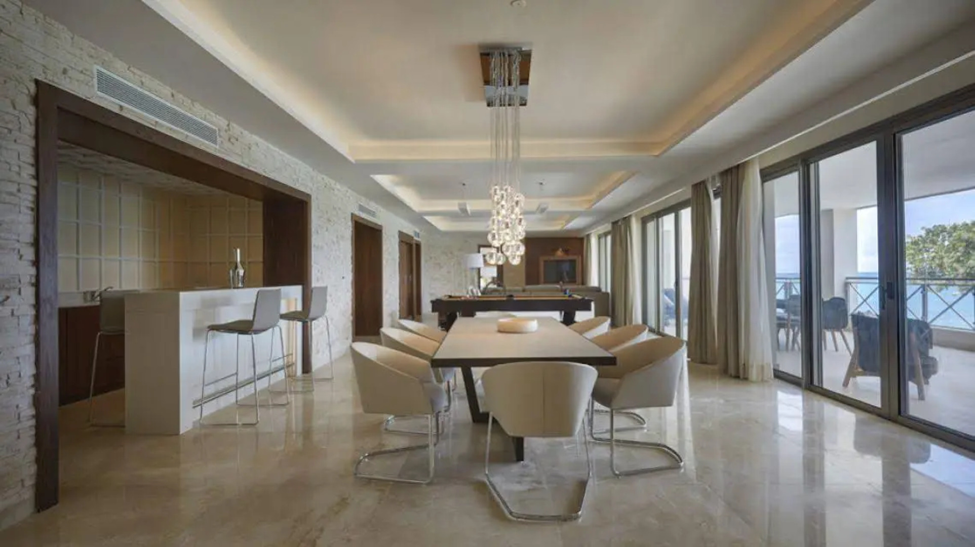 Breezes Grand Resort & Spa