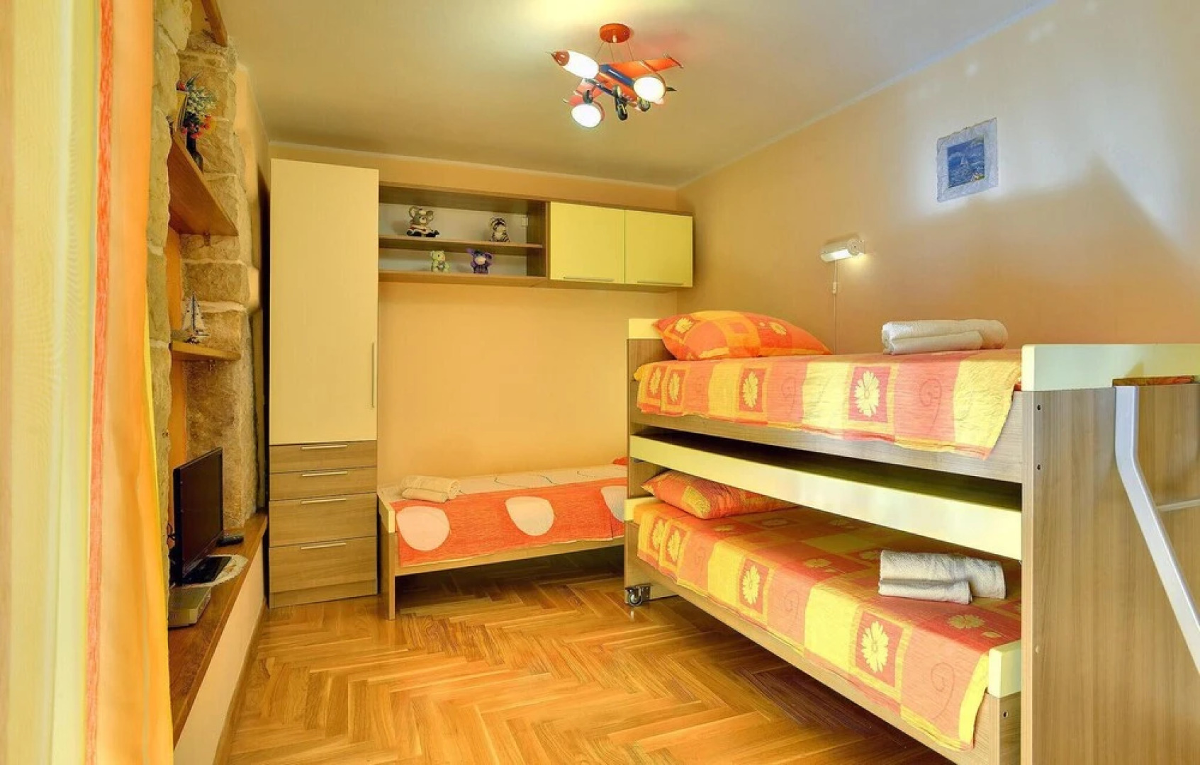 Nice Apartment in Rakalj With 2 Bedrooms and Wifi