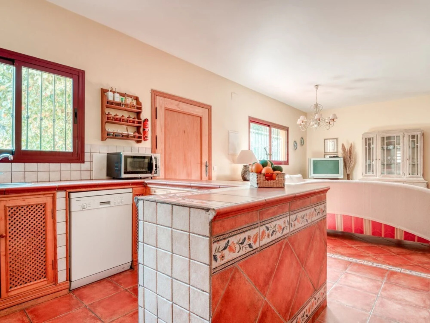 Scenic Villa in Ojen With Private Swimming Pool