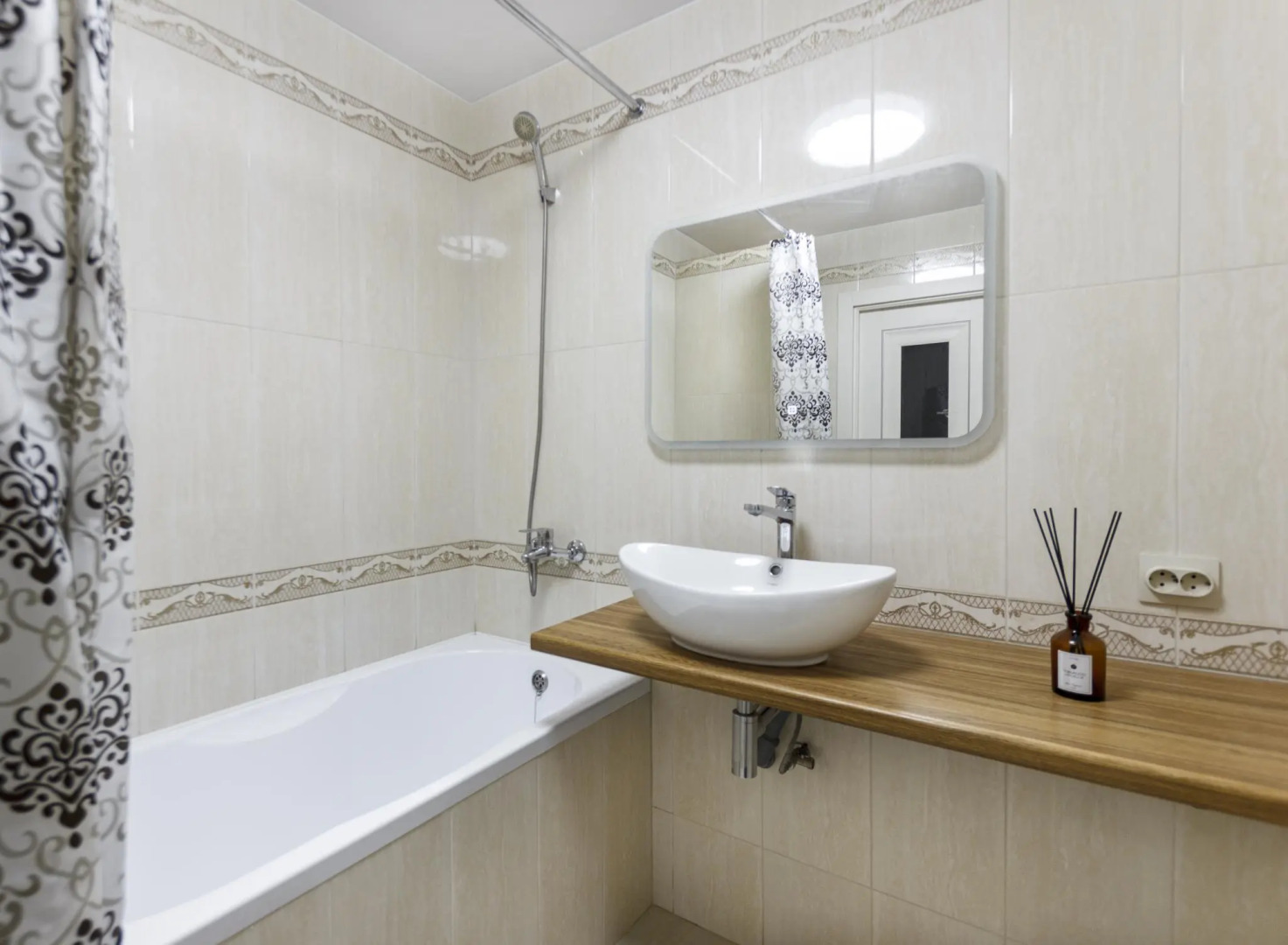 Апартаменты на улице Льва Толстого 18