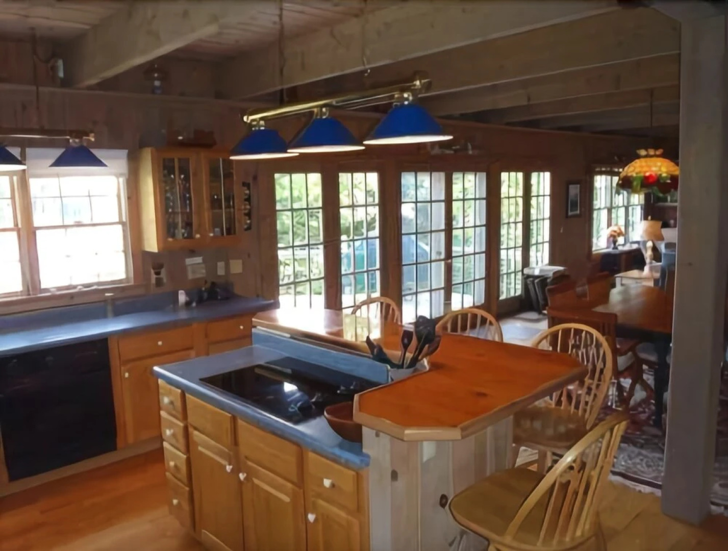 Paradise Lodge - Four Bedroom Home