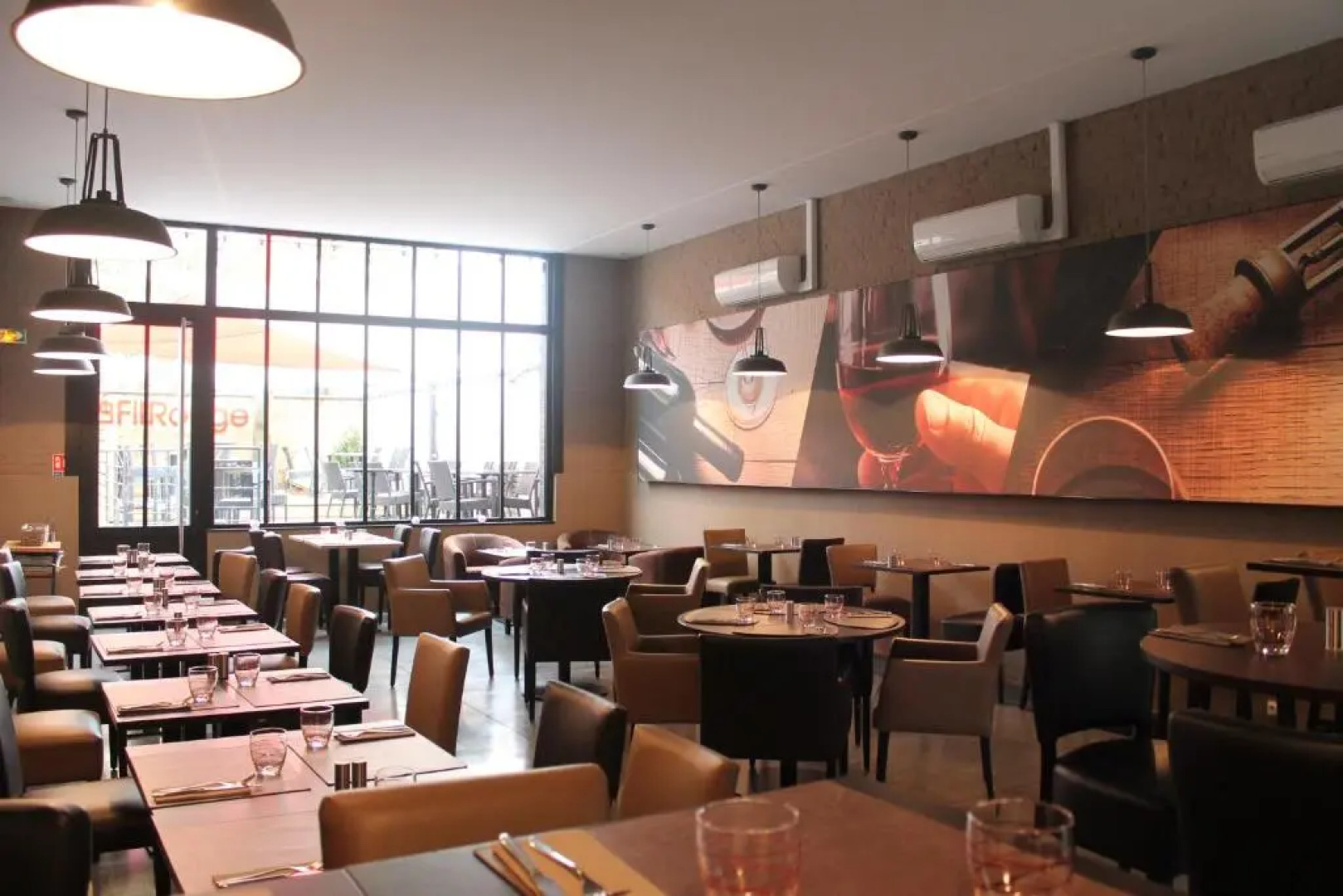 Les Chambres Du Fil Rouge