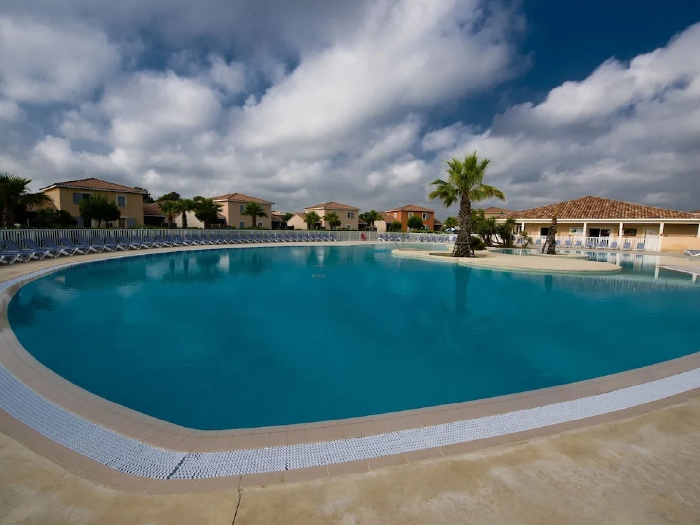Semi-detached Home in Mediterranean Style in Languedoc