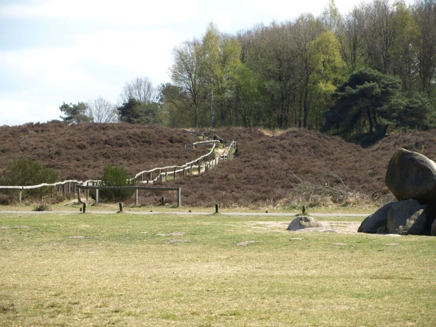 Tranquil Farmhouse in Wapserveen by the Forest
