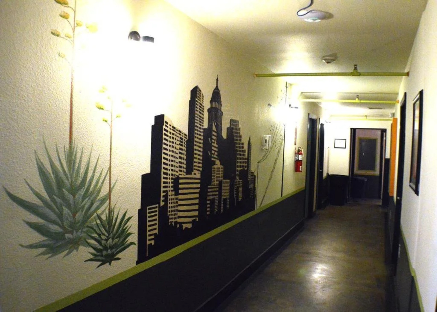 Firehouse Hostel & Lounge