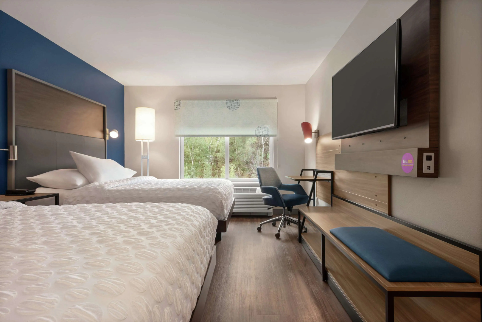 Tru by Hilton Duluth Mall Area