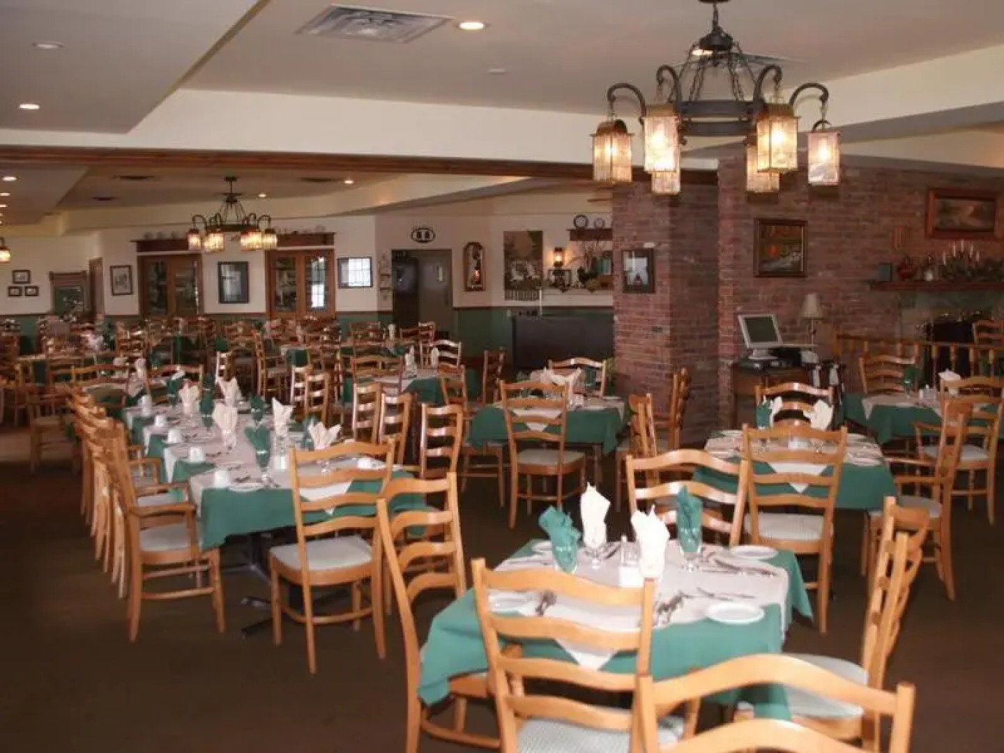 The Glen House Resort