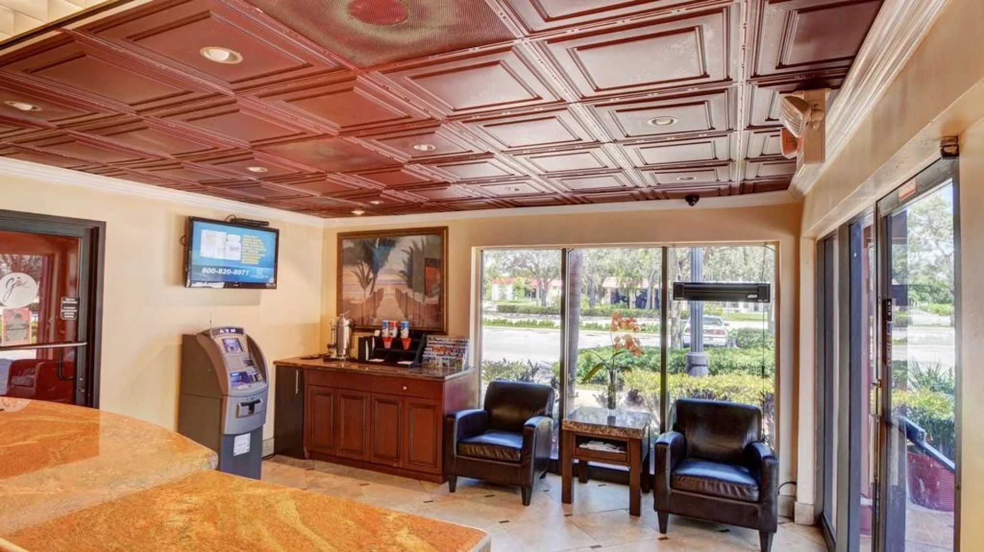 Plantation Inn Hotel and Lounge