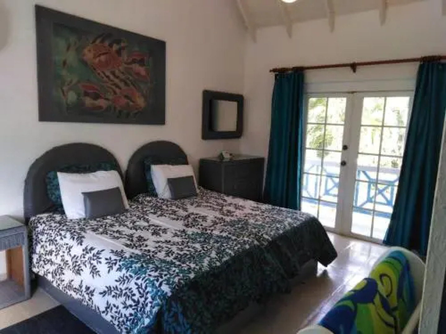 C & A Seashell Villa