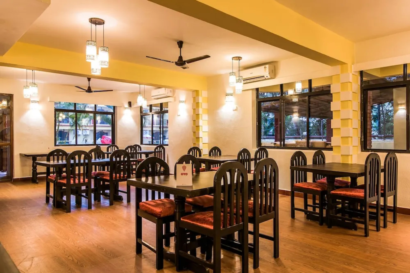 OYO 17167 Flagship Abalone Resort