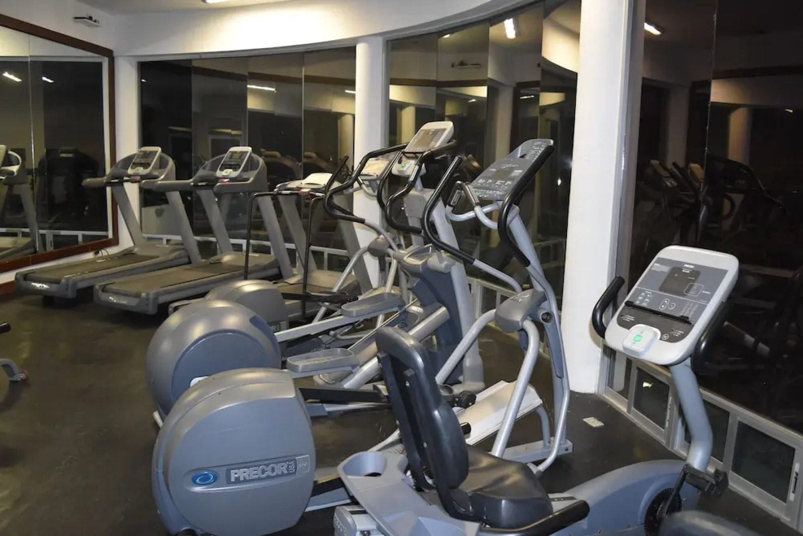 Luna Blanca Resort By Kivoya Vacation Rentals