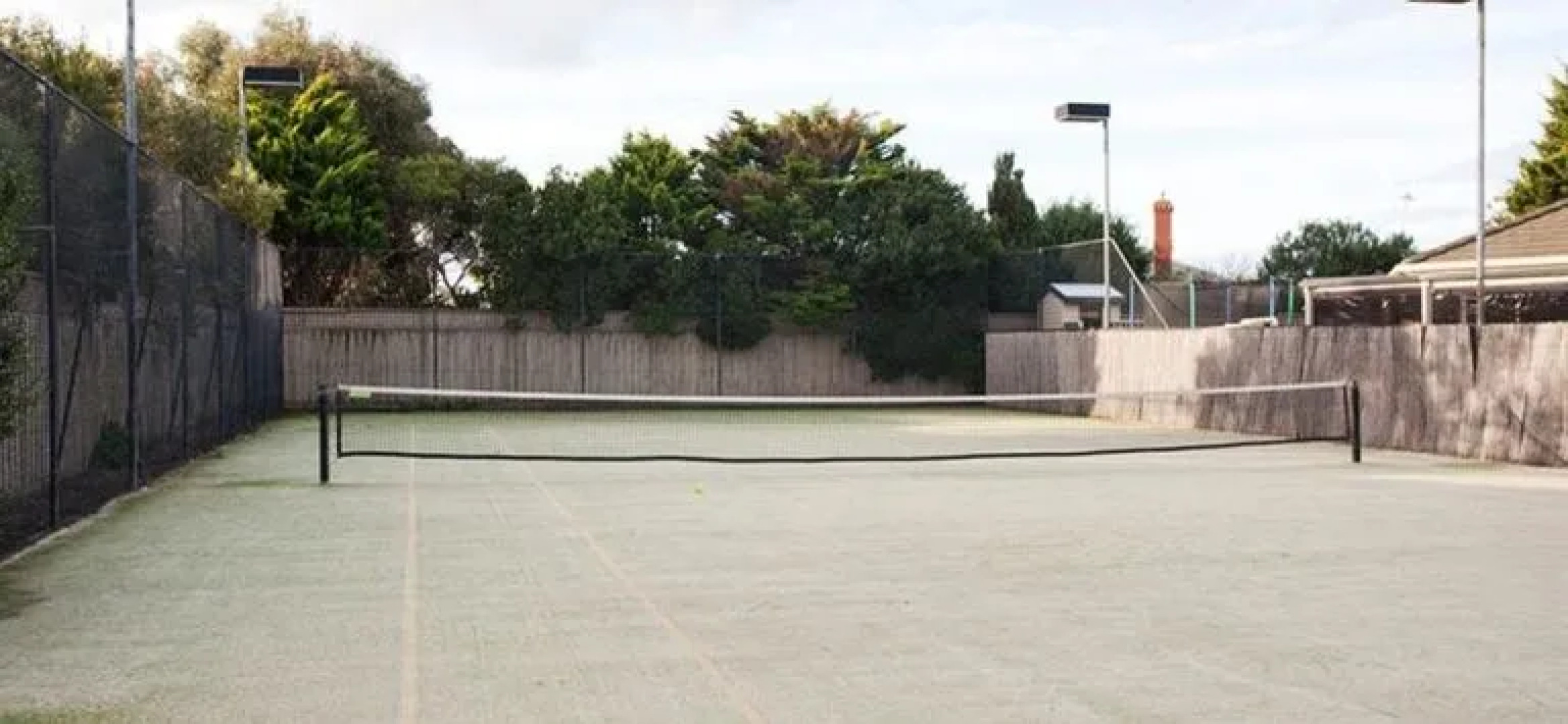 Whitesbeach Guesthouse