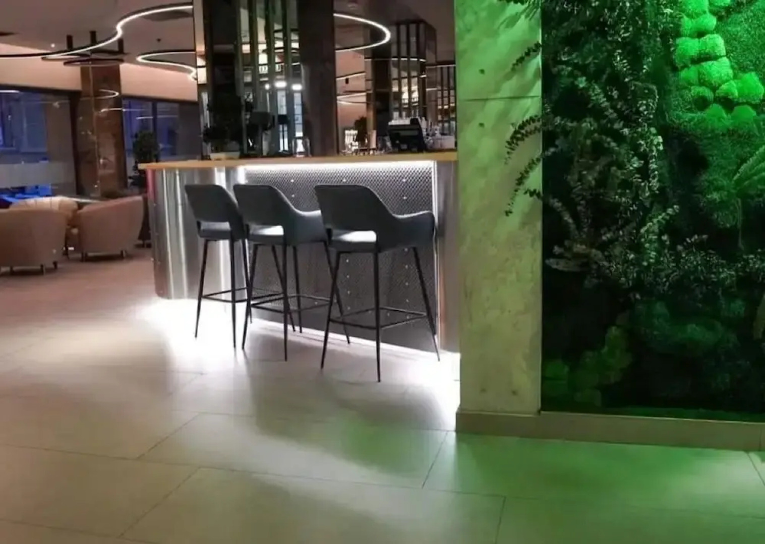 Aniroc Signature Hotel