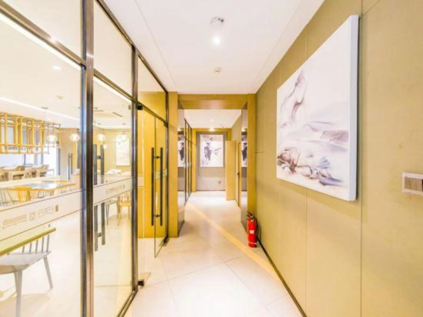 Jinyi Hotel (Hohhot General Office Art Academy)