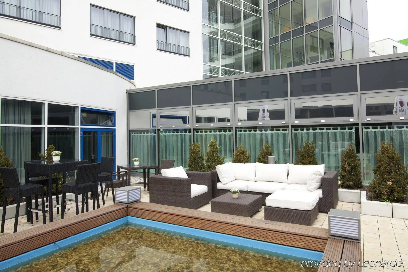 Holiday Inn Berlin Airport - Conference Centre by IHG