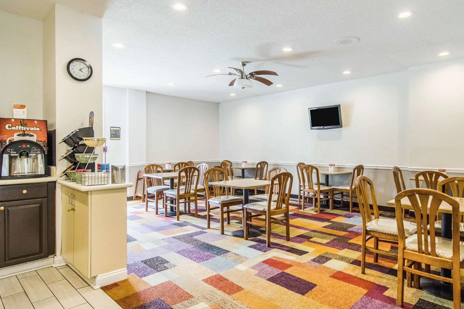Econo Lodge Darien