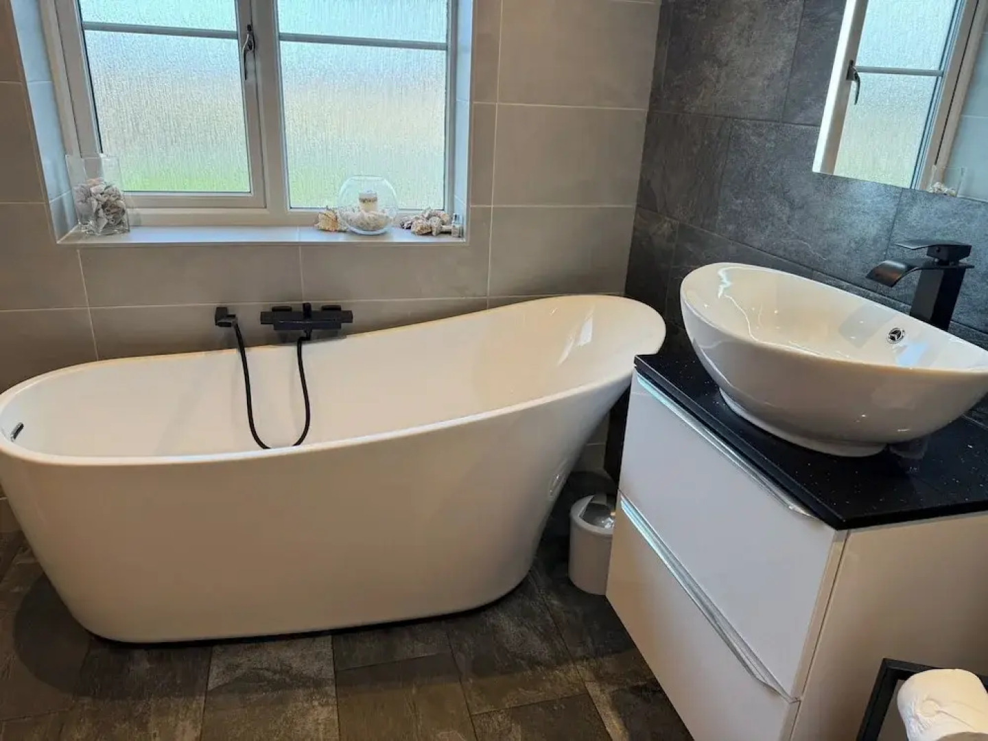 5-bedroom Family Holiday Home Sleeps 7 Garden Parking Pet Friendly North Wales