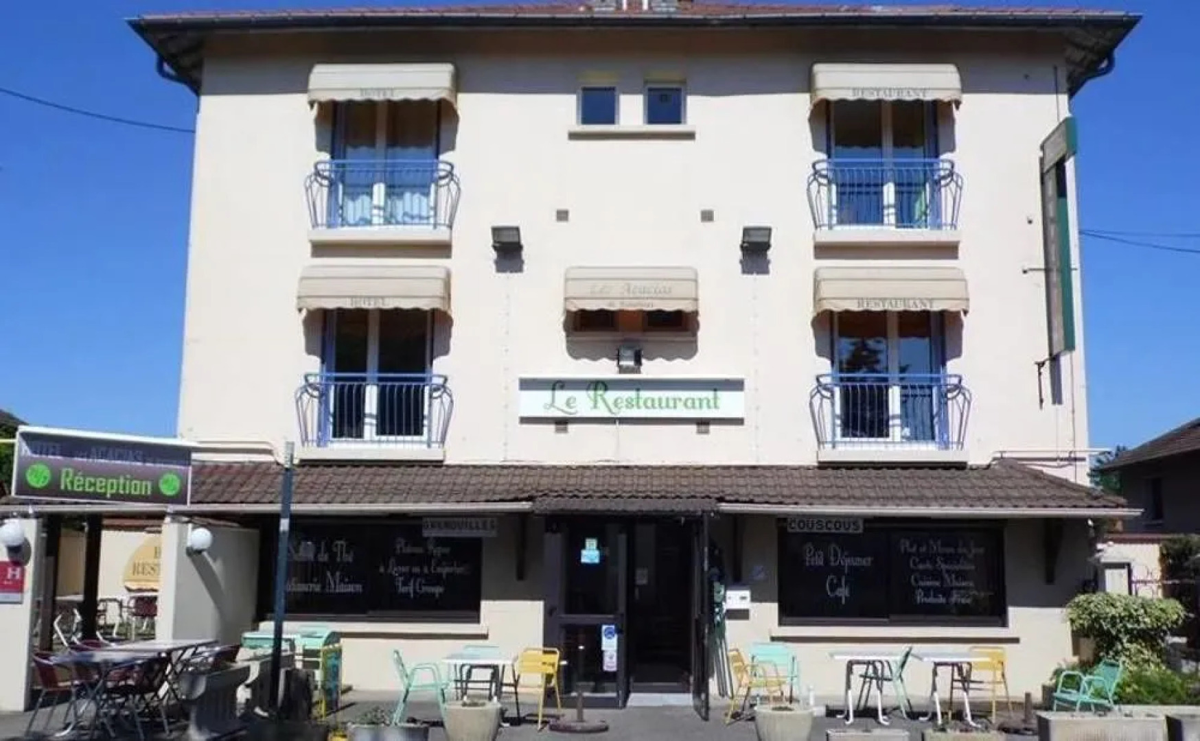 Hôtel les Acacias de Ratabizet