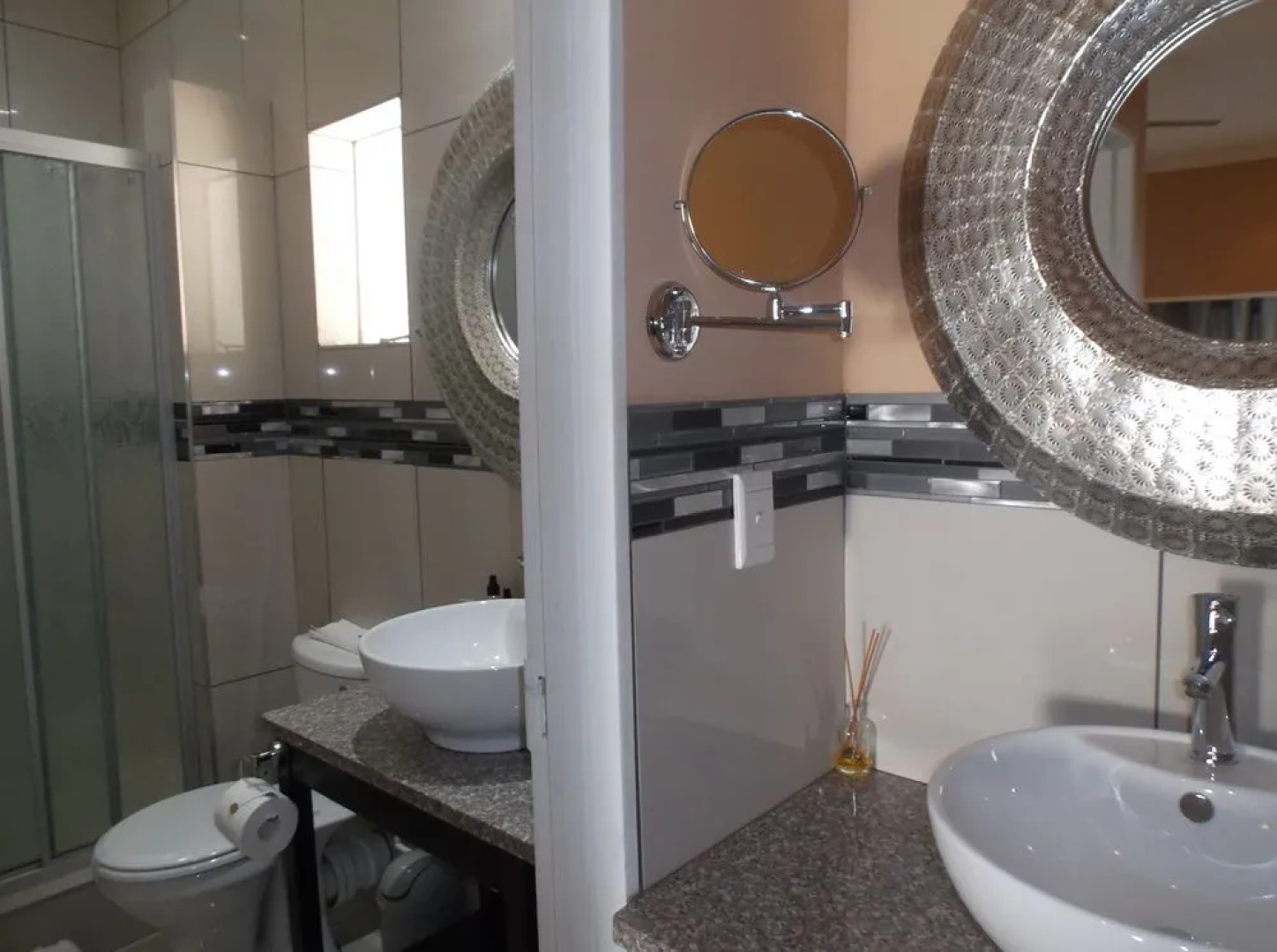 Old Mill Country Lodge & Restaurant