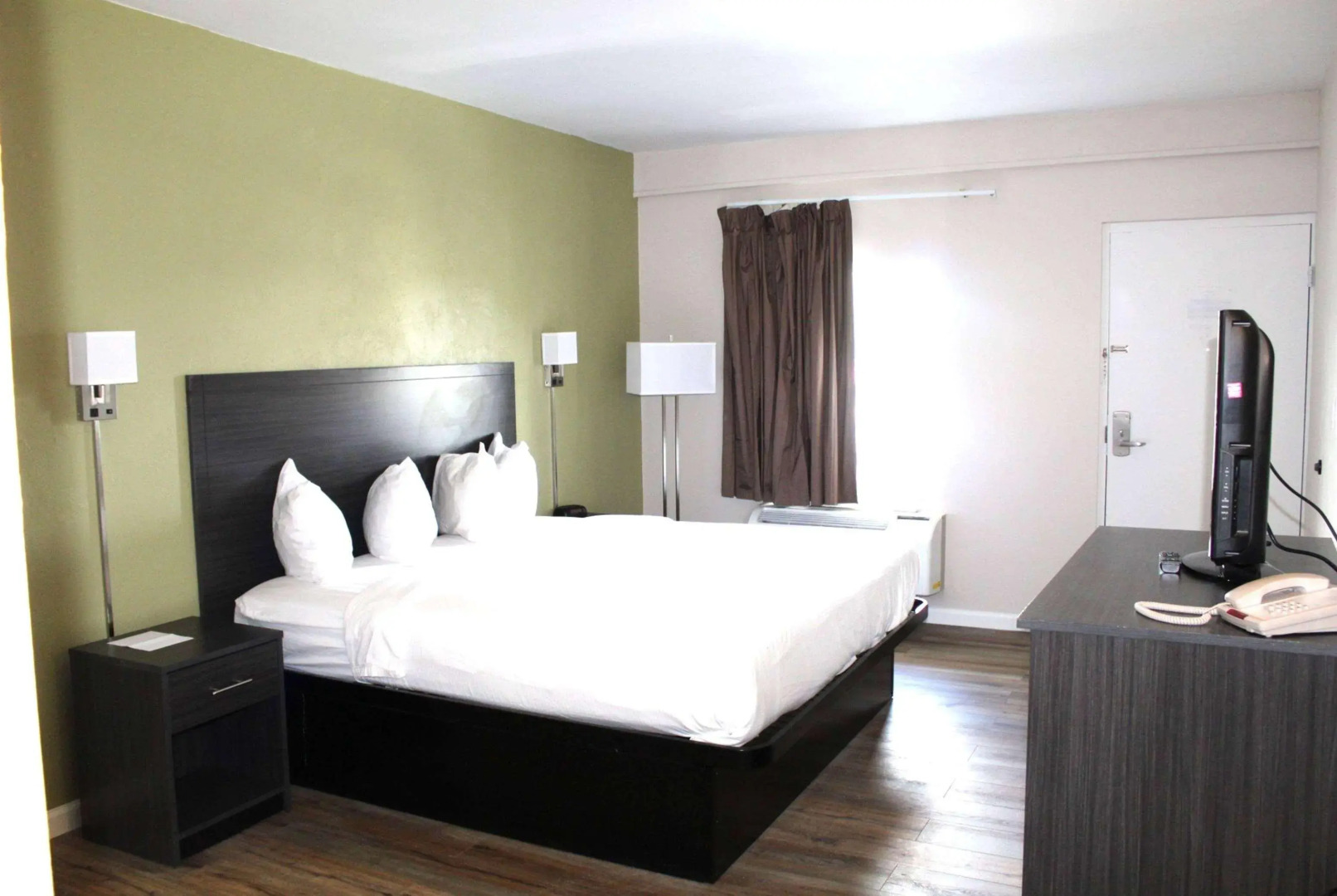 Baymont by Wyndham Front Royal Near Shenandoah National Park