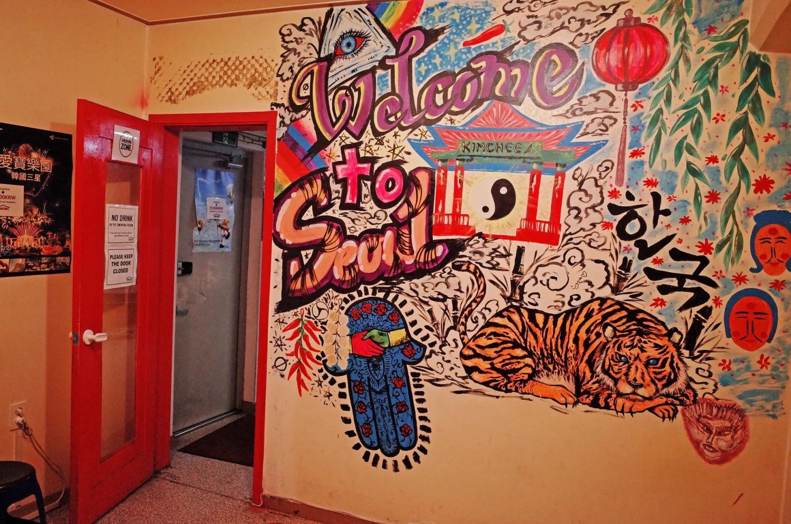 Kimchee Downtown Guesthouse - Hostel