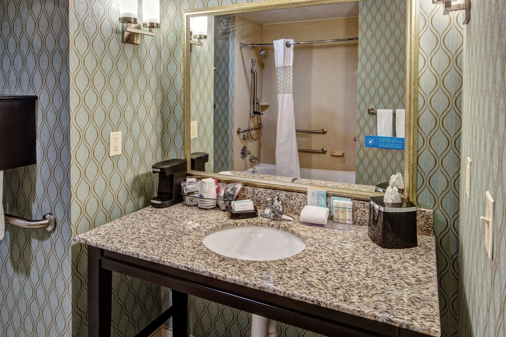 Hampton Inn & Suites Clarksville