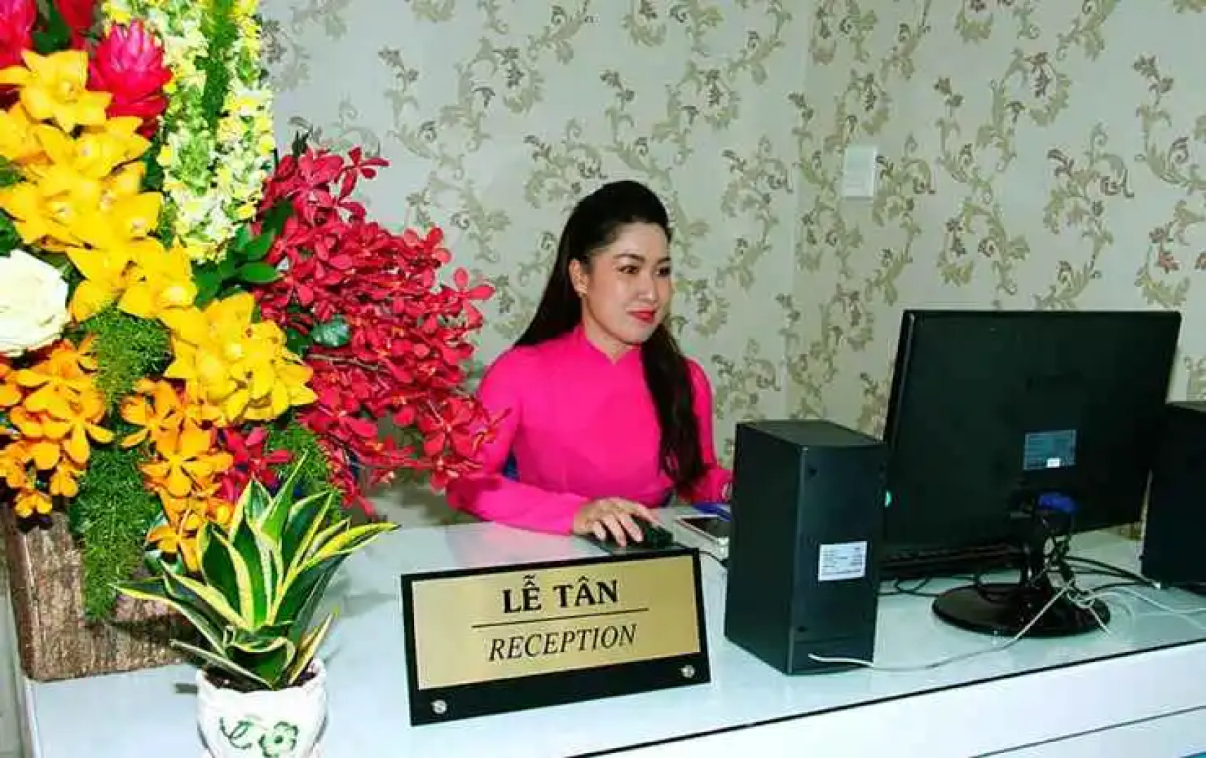 Huong Sen Hotel