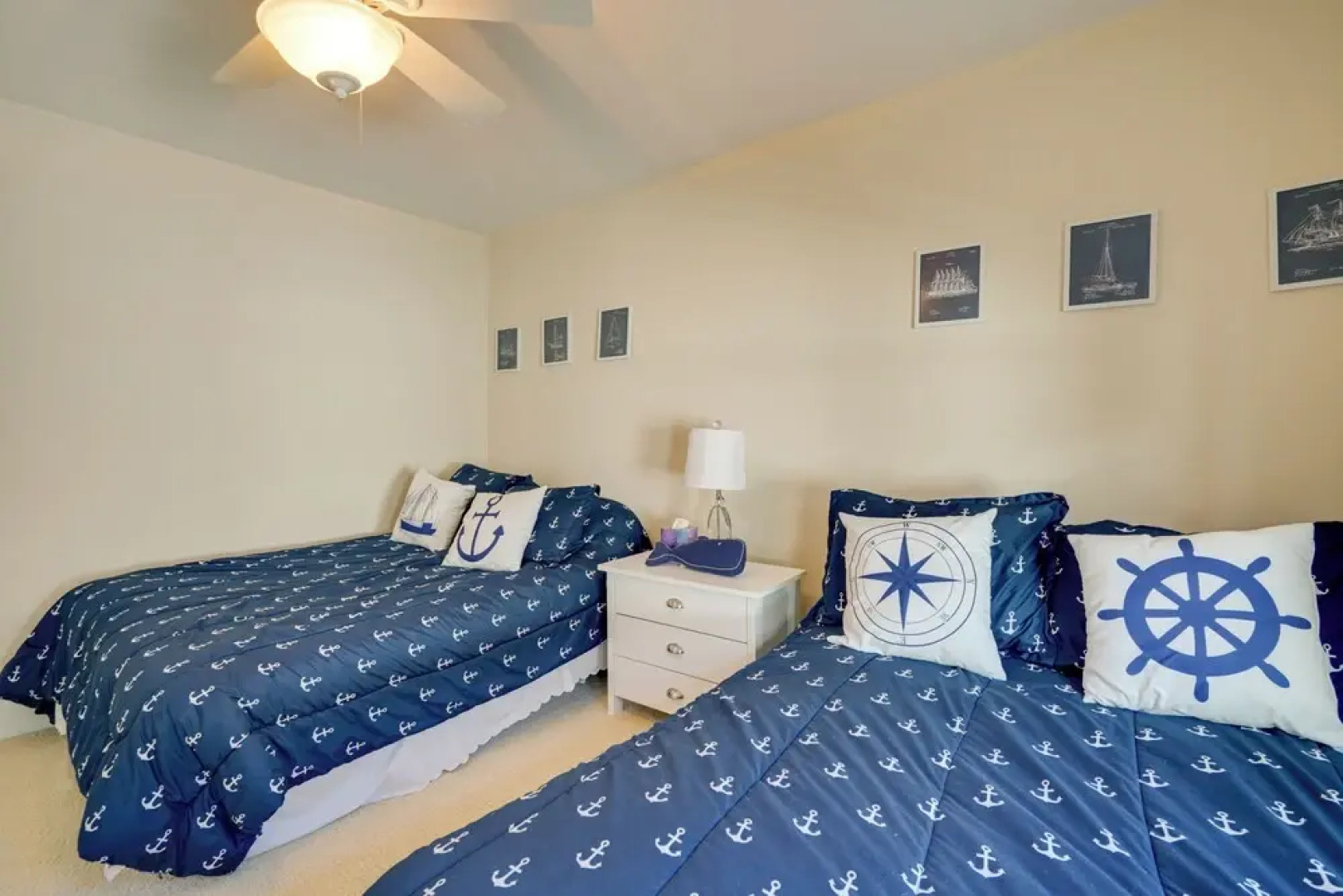 Ventnor City Retreat ~ 1 Block To Boardwalk!