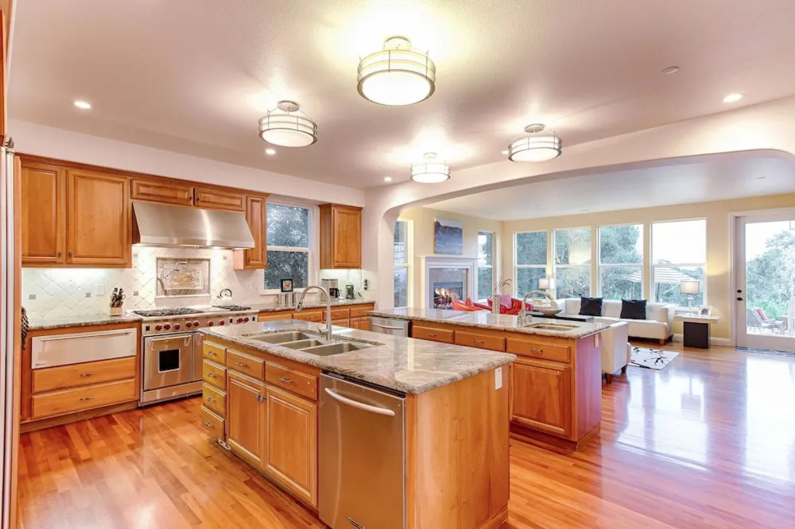 Spacious Santa Rosa House by RedAwning