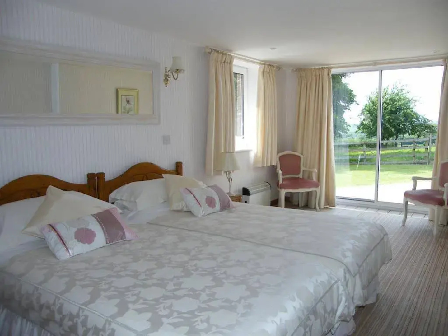 Bessiestown Country Guesthouse