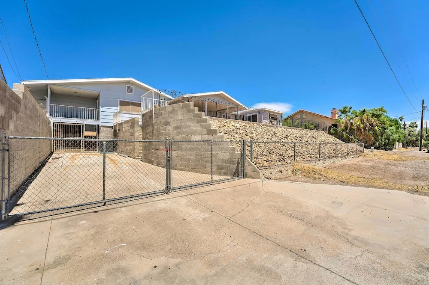 Bullhead City Home < 1/2 Mi to River & Boat Launch