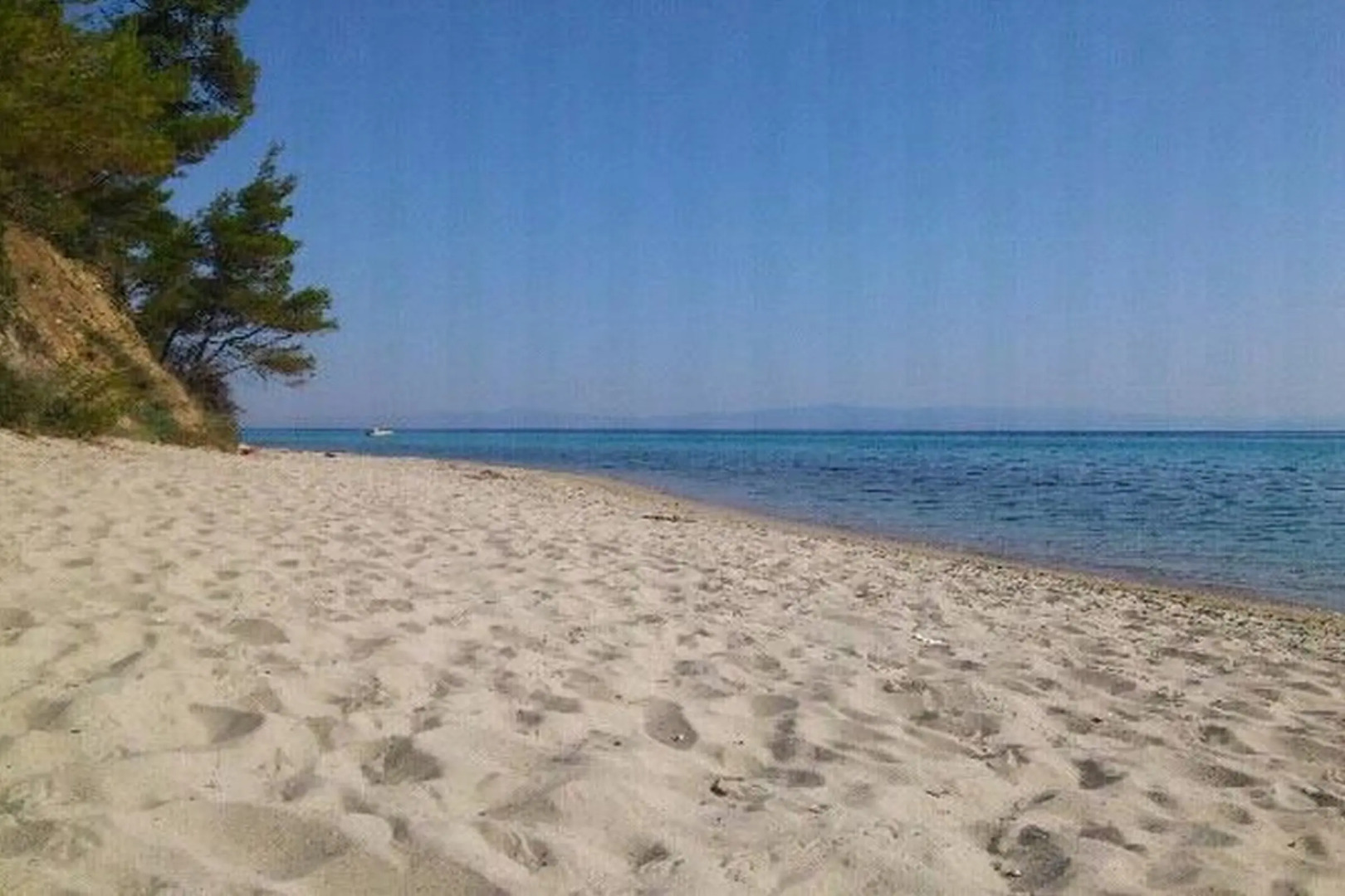 Kassandra Bay Village