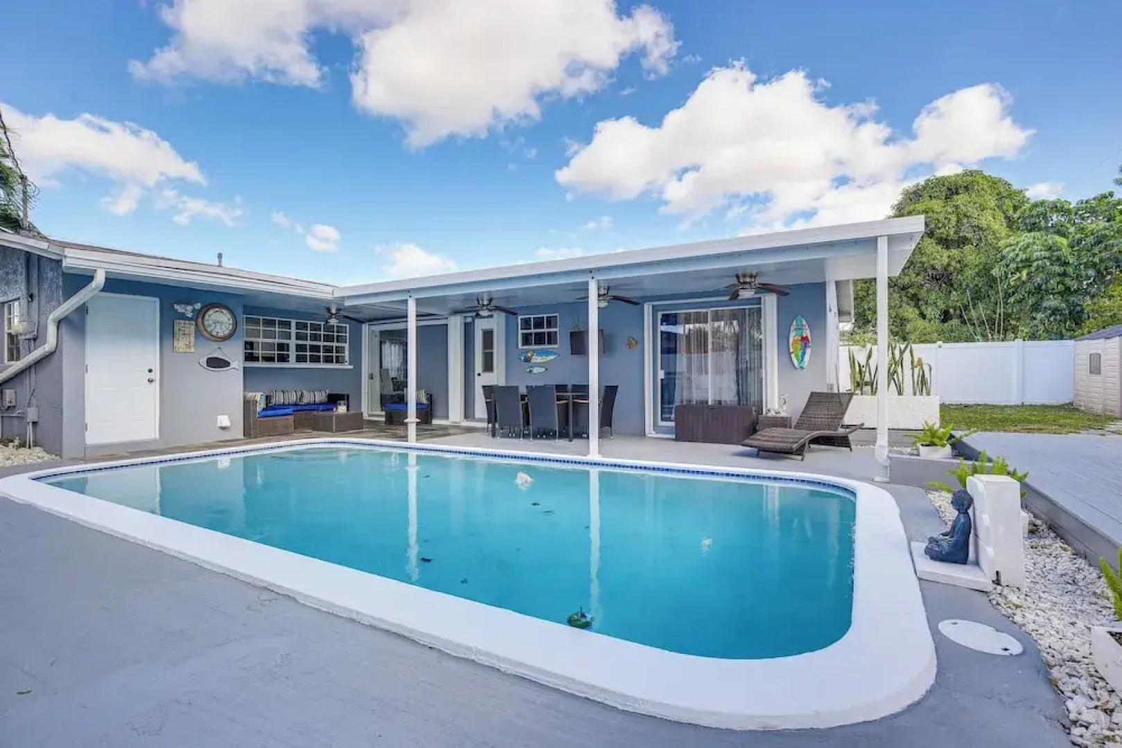 Sun-soaked Home w/ Pool in Lauderdale Lakes!