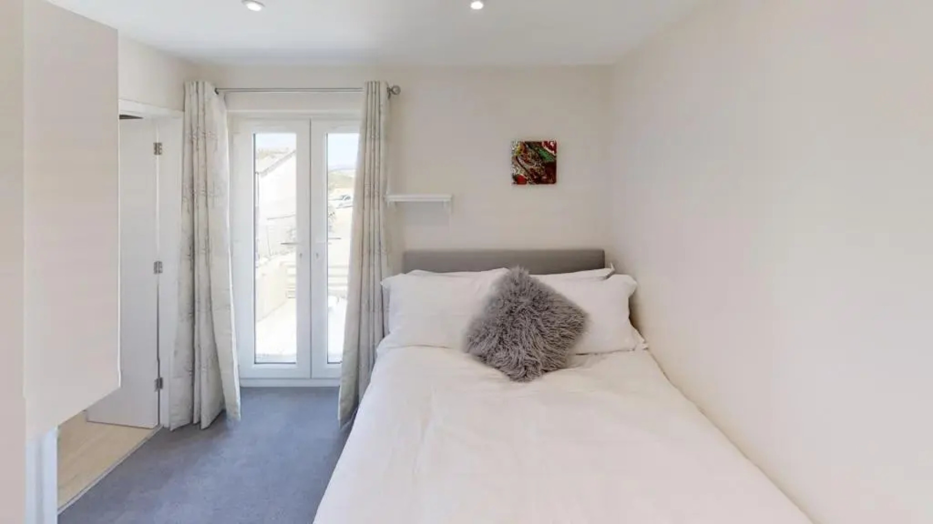 The Woodland Collection, 10 mins from beaches