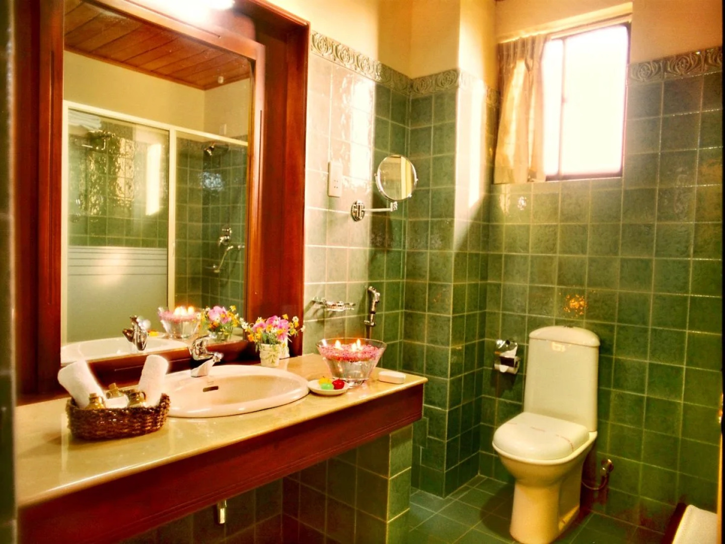 Randholee Resort & Spa