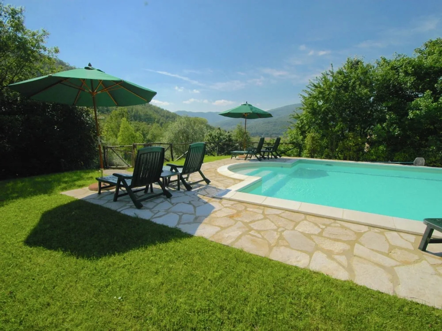 Cottage in Lisciano Niccone With Swimming Pool