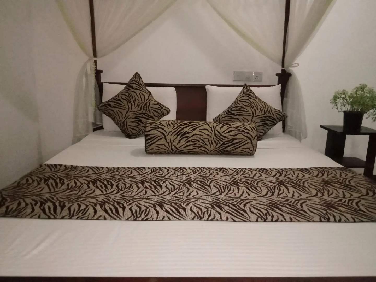 Sigiriya Rock Gate Resort