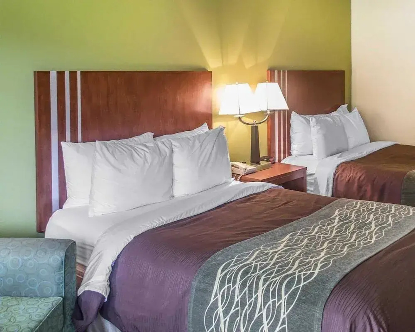 Days Inn By Wyndham Austintown