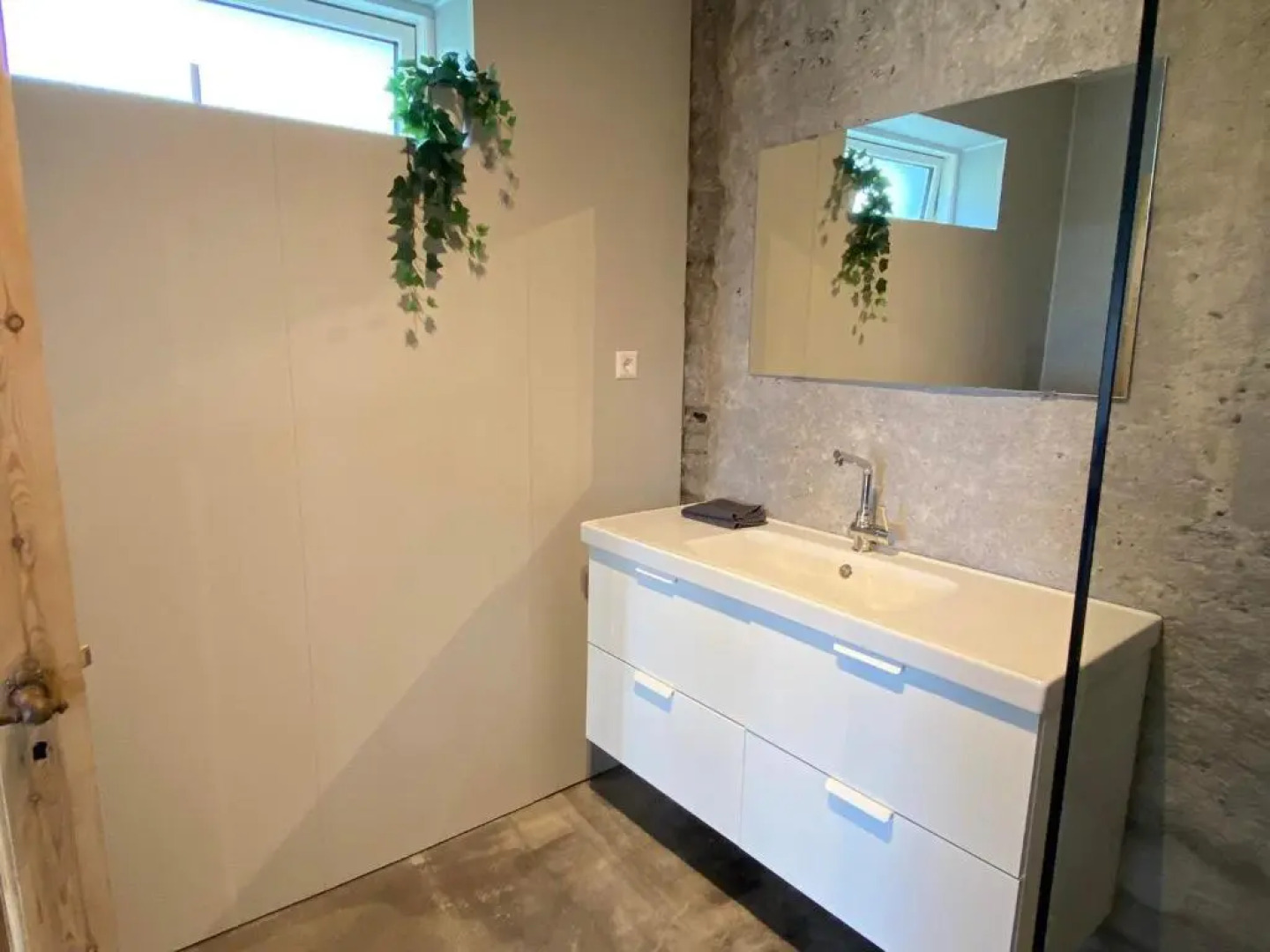 Rauðafell ChickenCoop