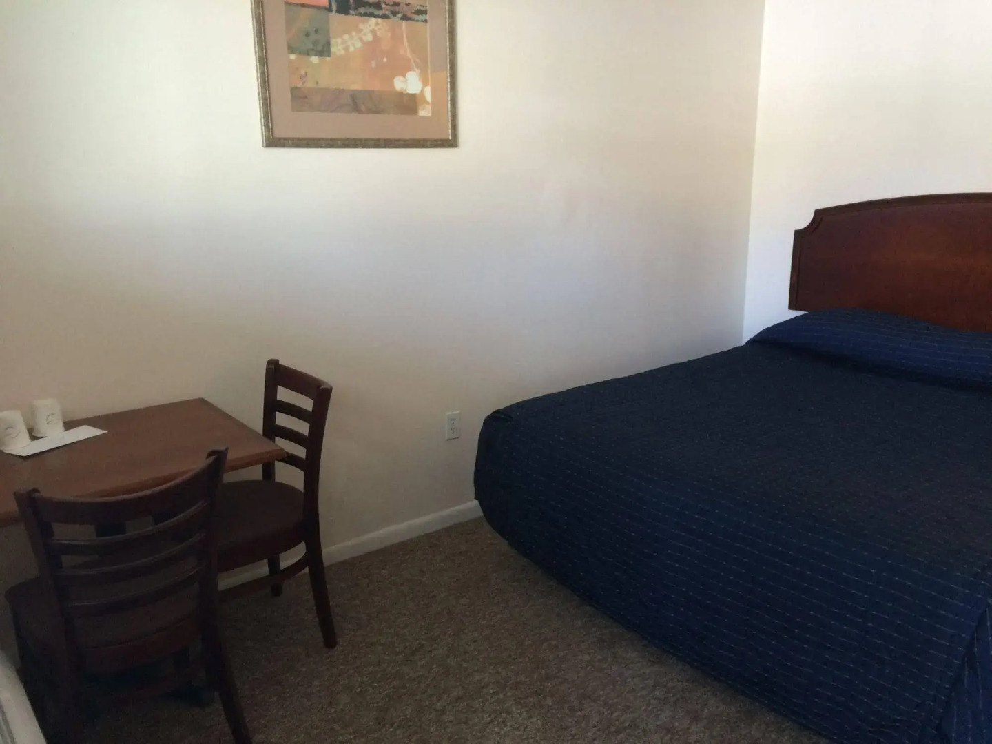 Country Place Inn And Suites
