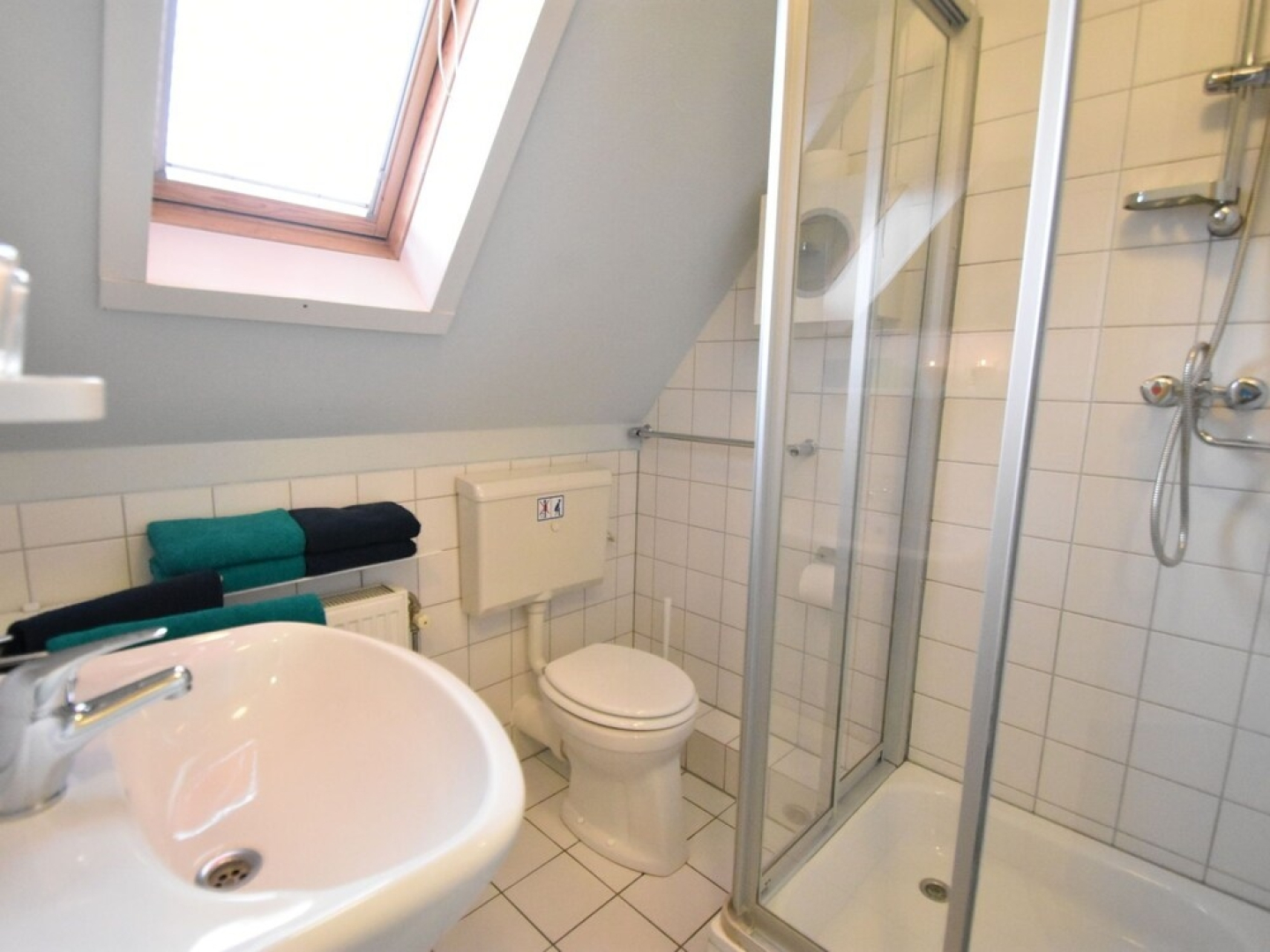 Modern holiday Home in South Holland by Lake Volkerak