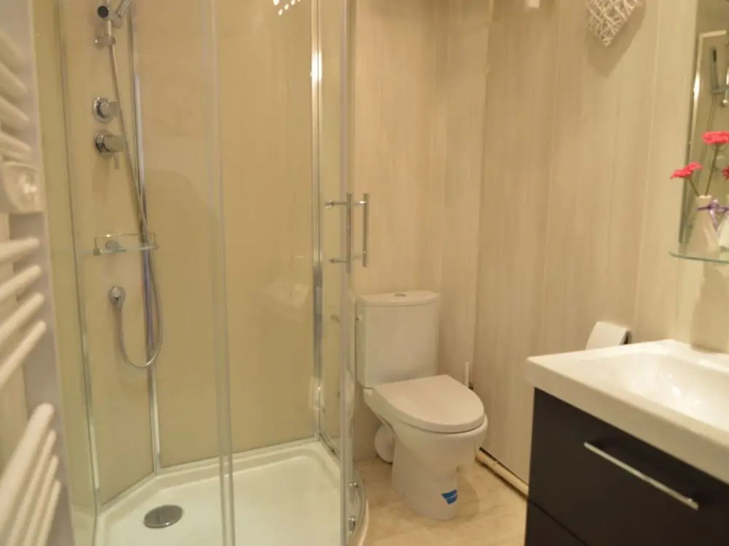 Modern Apartment in Bayeux near Sea