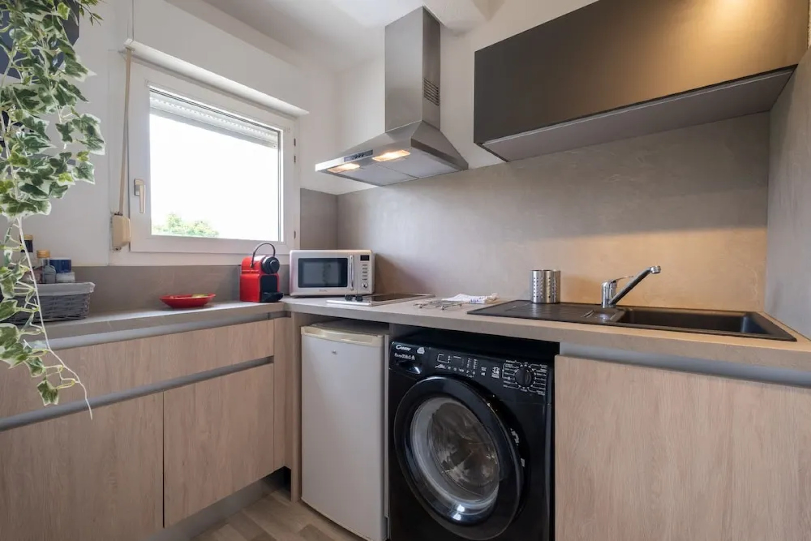 Cosy - Toulouse Blagnac Airport