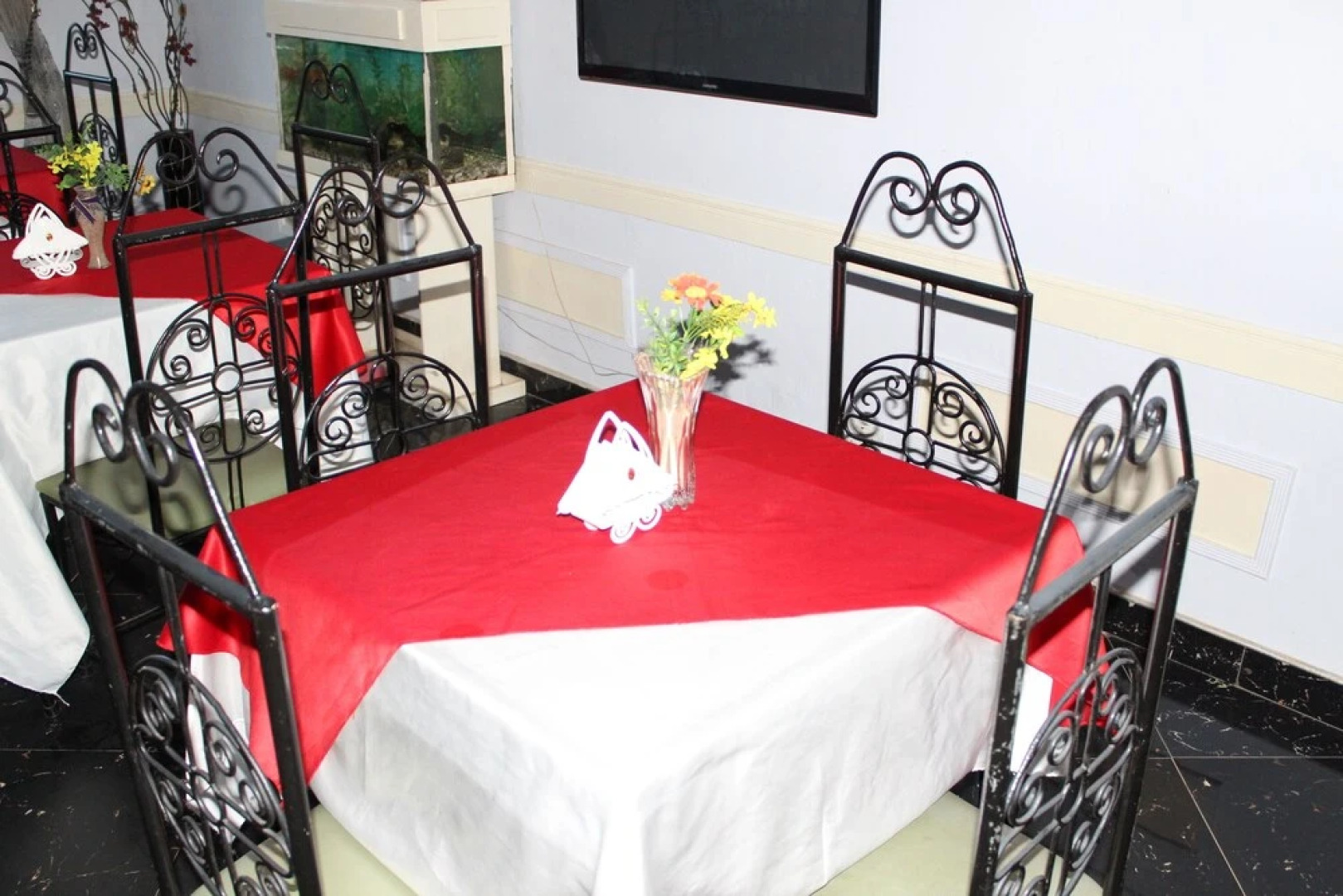 Gorsben Royal Lodge Hotel