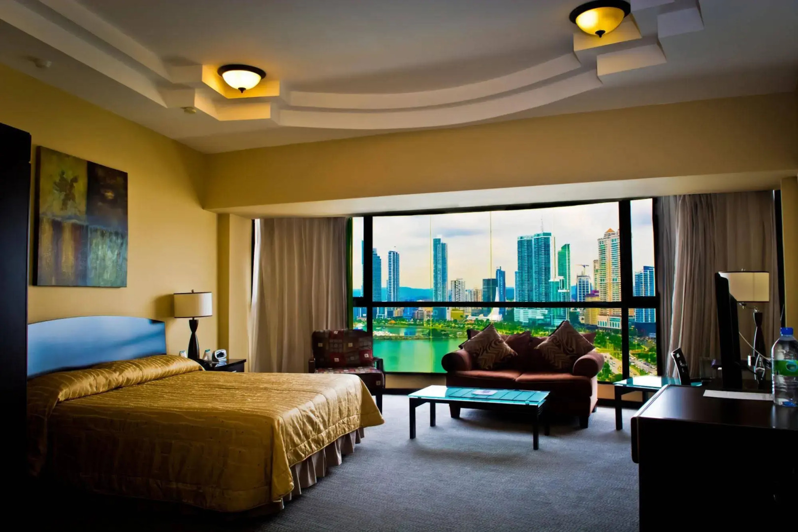 Plaza Paitilla Inn Hotel